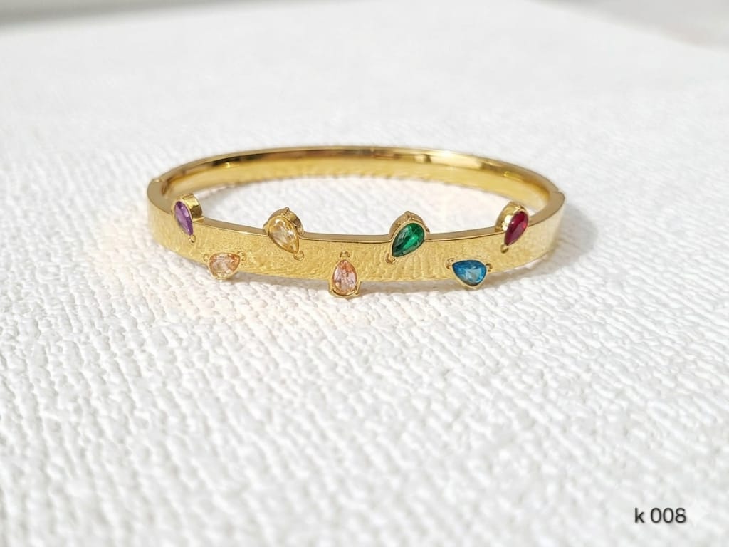 K 008 Anti-tarnish bangle