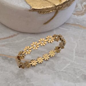K 009Anti tarnish Bangle