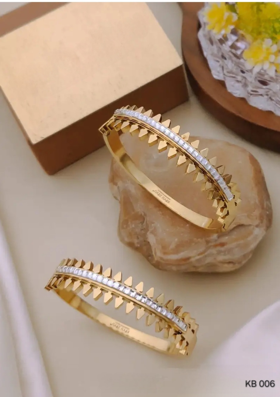 KB 006 Anti tarnish Bangle