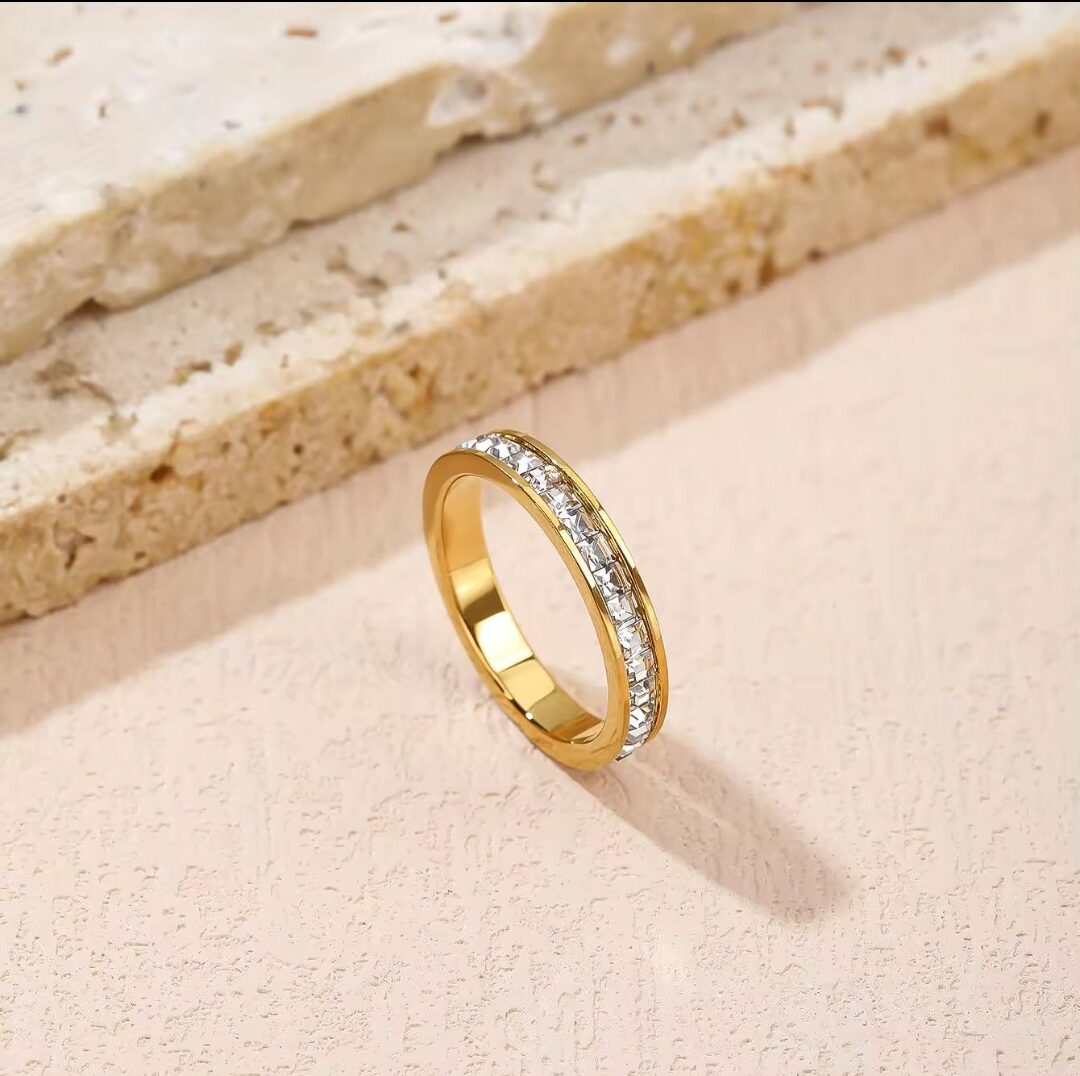 Anti-tarnish ring