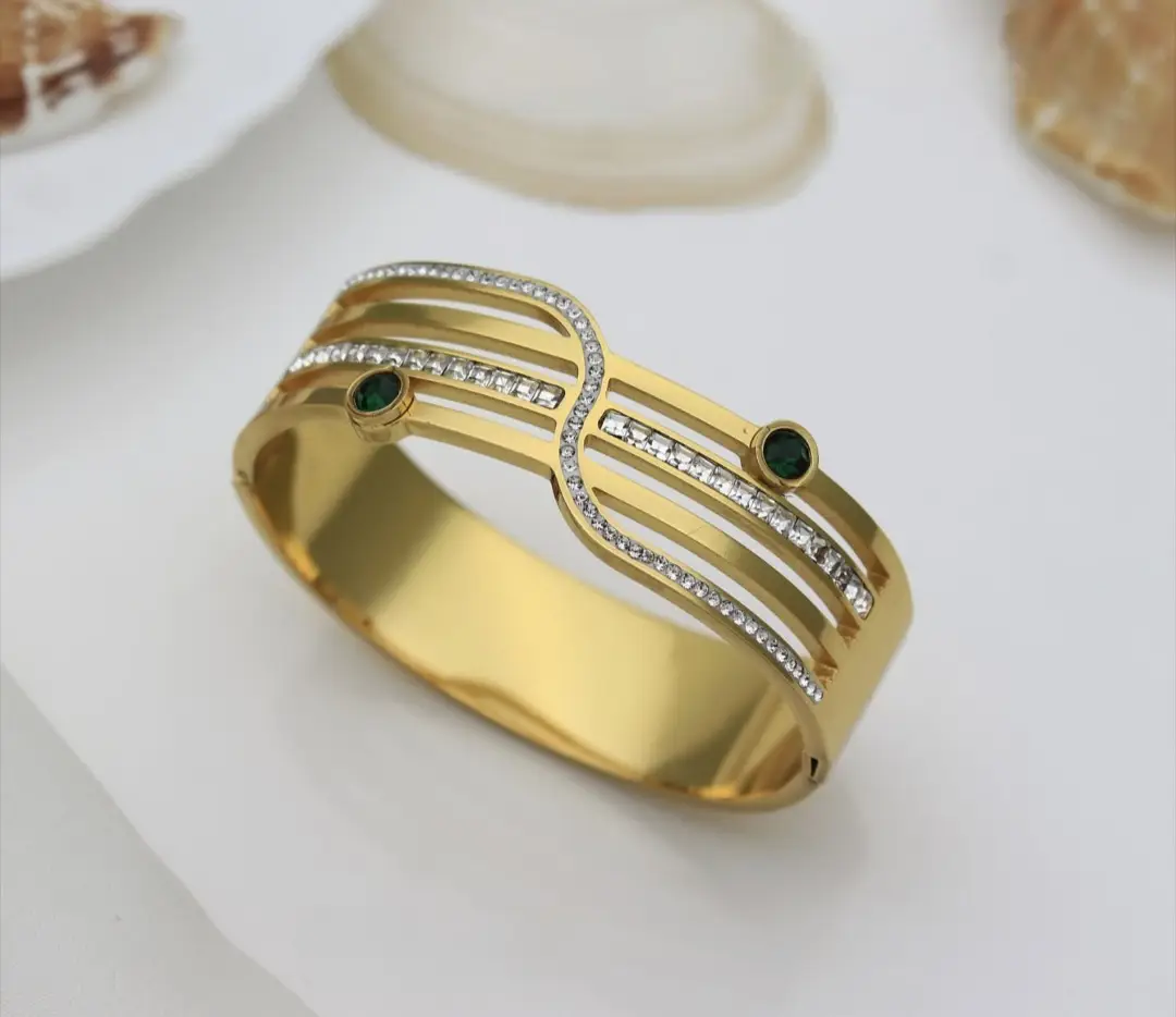 K 017 Anti-tarnish Bangle
